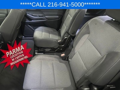 2022 Chevrolet Traverse LT Cloth