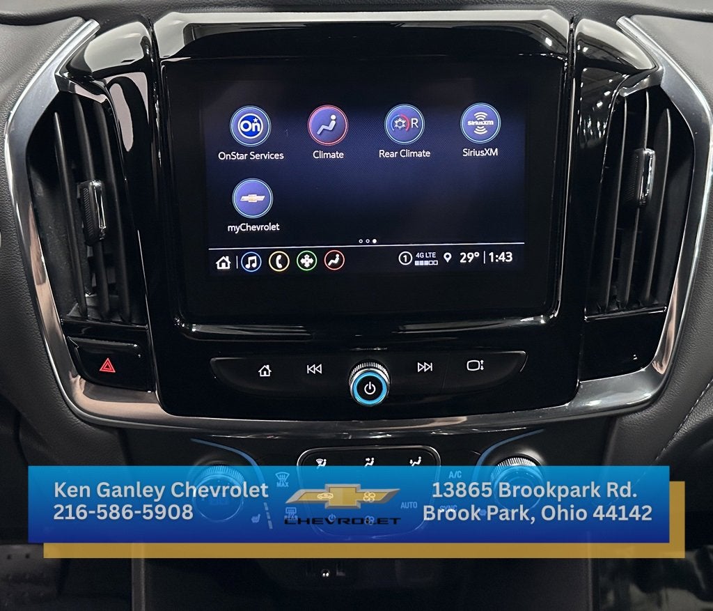 2023 Chevrolet Traverse LT Cloth