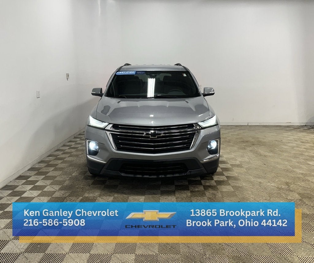 2023 Chevrolet Traverse LT Cloth