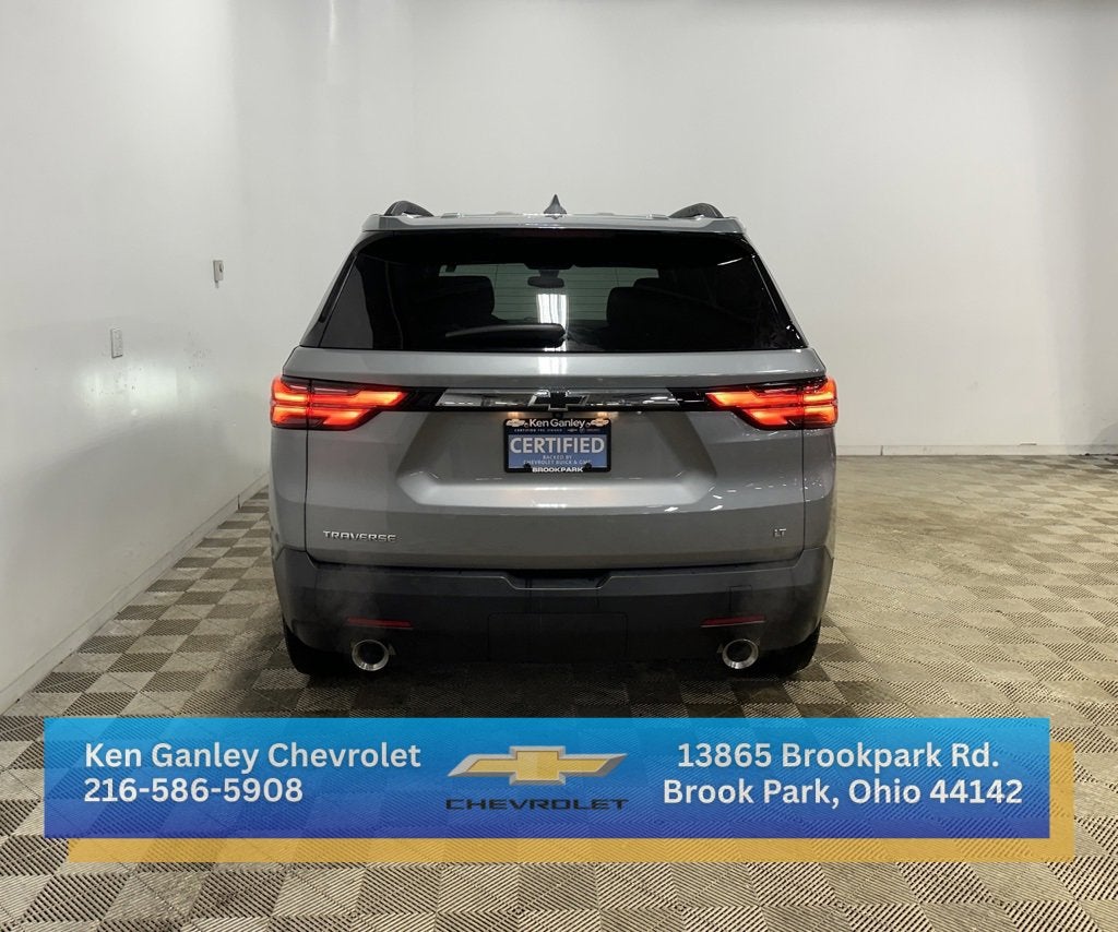 2023 Chevrolet Traverse LT Cloth