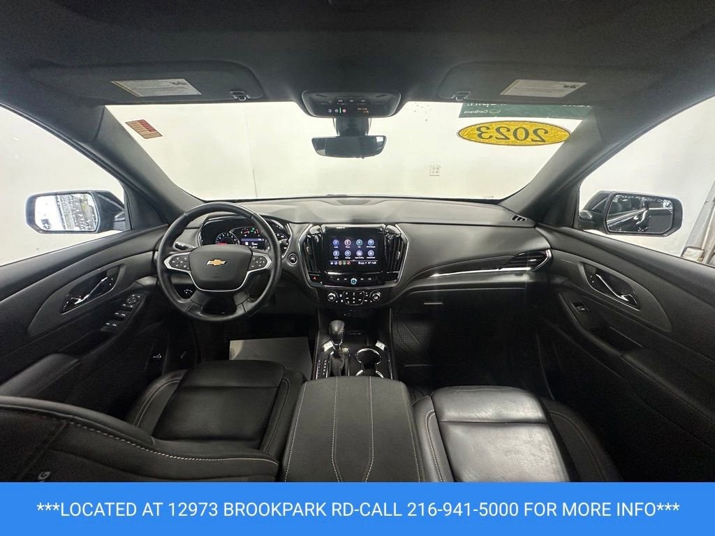 2023 Chevrolet Traverse LT Leather