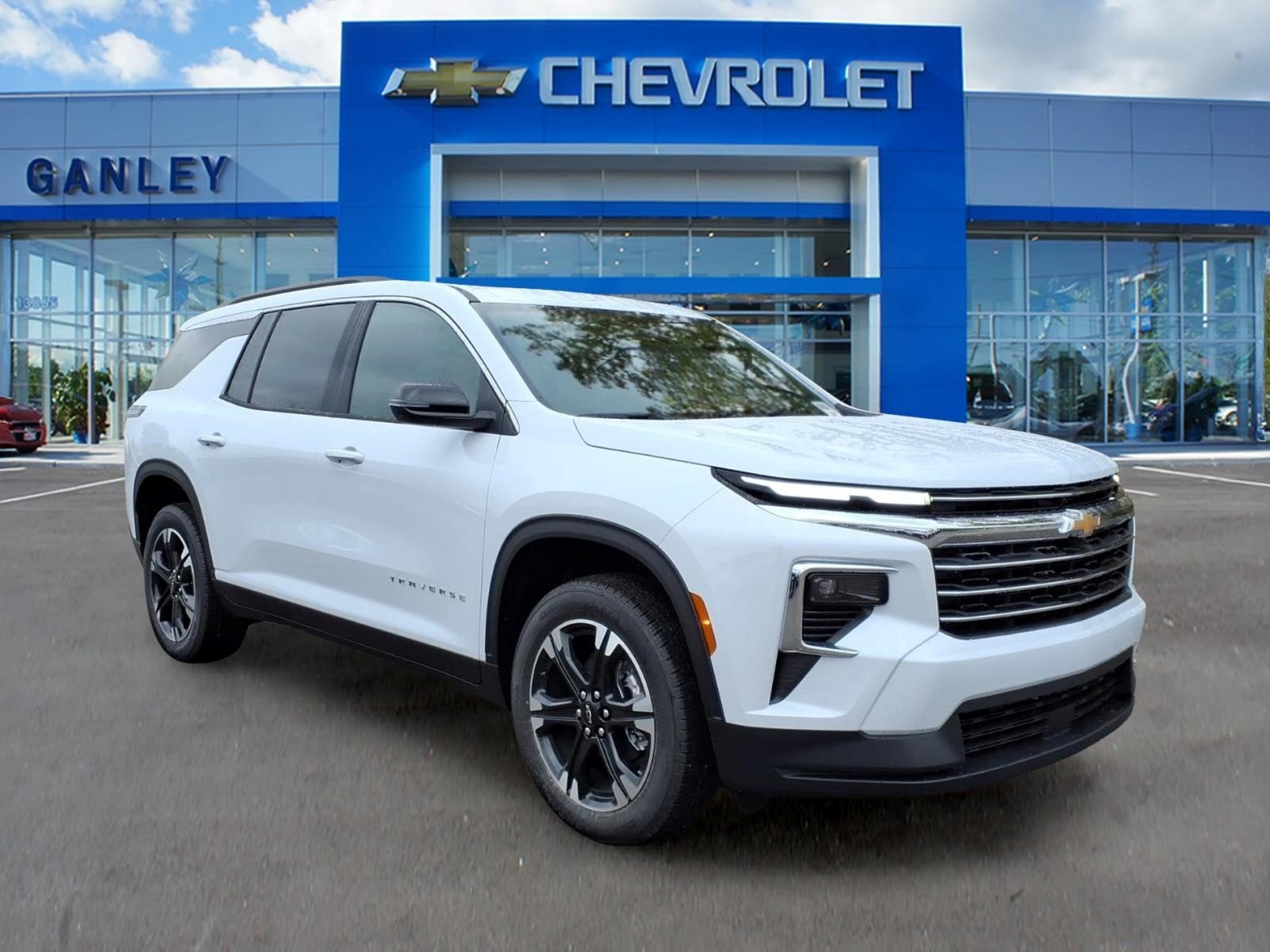 2027 Chevrolet Traverse LT