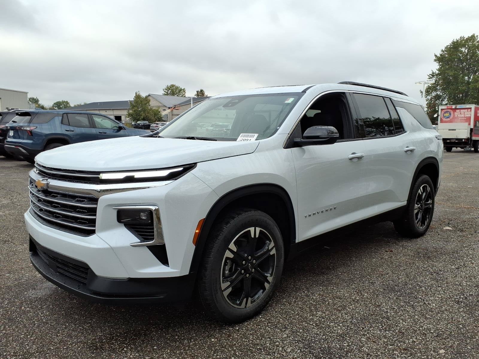2027 Chevrolet Traverse LT