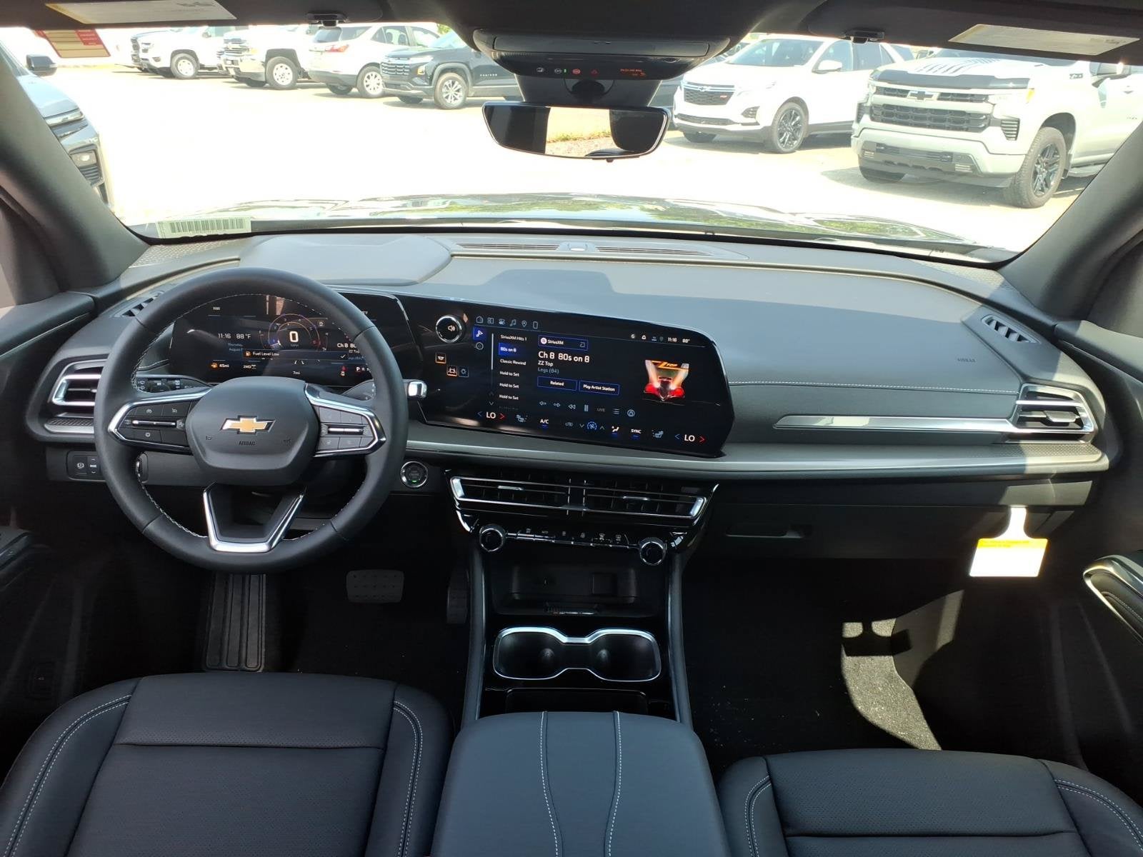 2027 Chevrolet Traverse LT - Photo 7