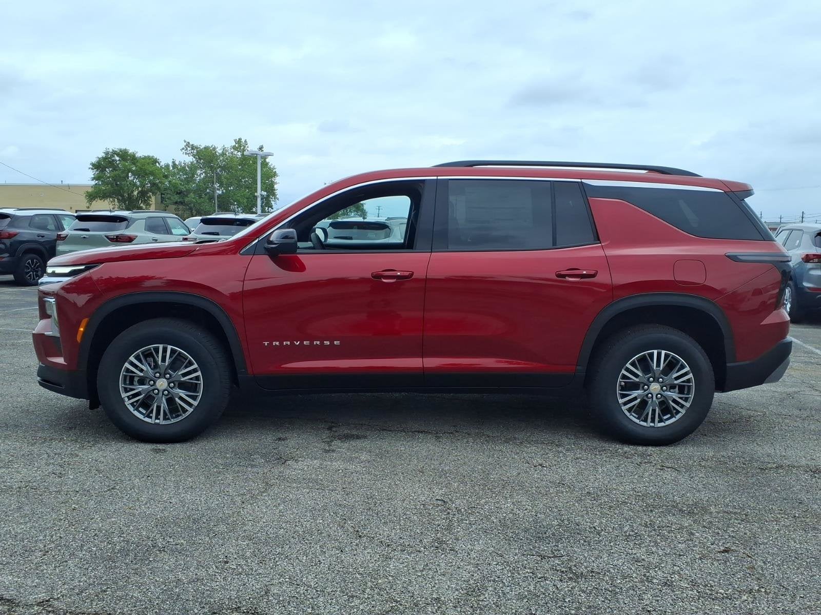 2027 Chevrolet Traverse LT