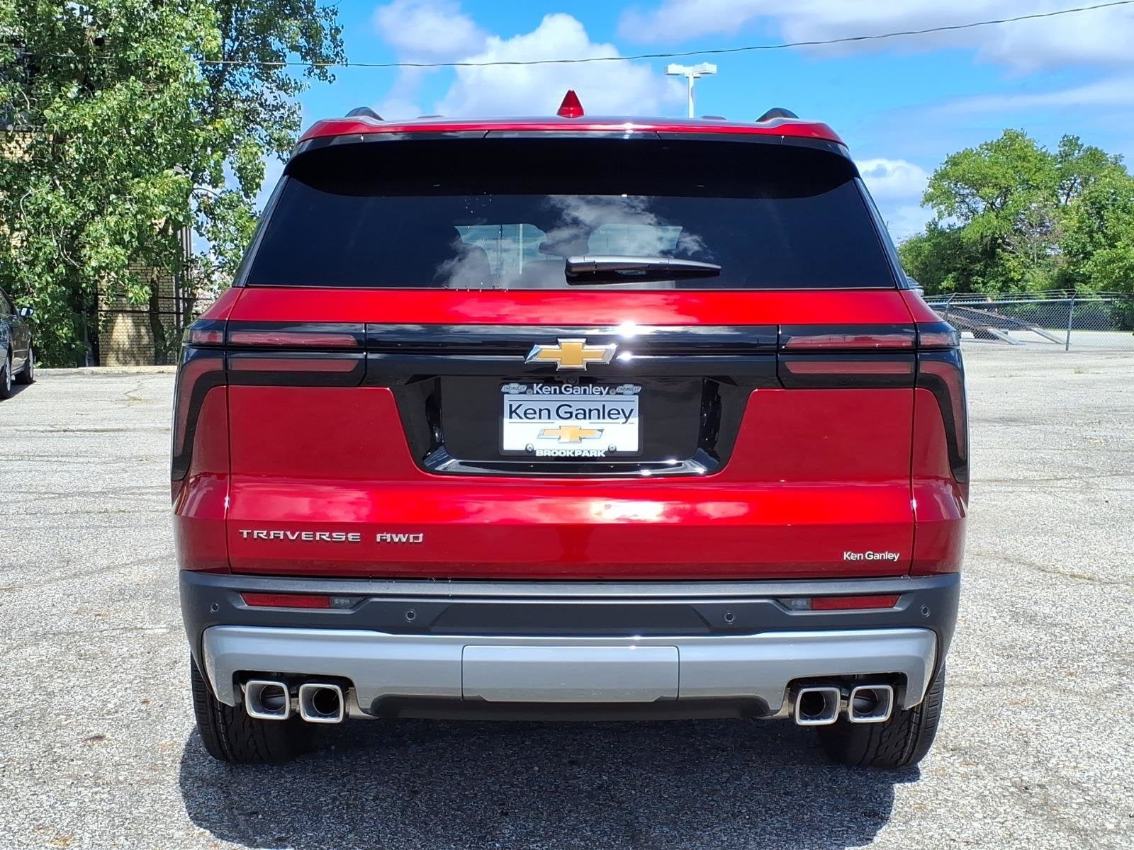 2027 Chevrolet Traverse LT