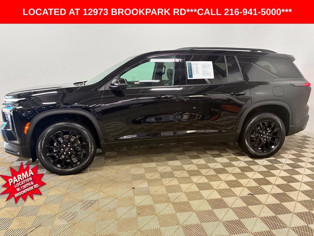 2024 Chevrolet Traverse LT
