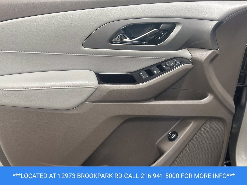 2020 Chevrolet Traverse LT Cloth