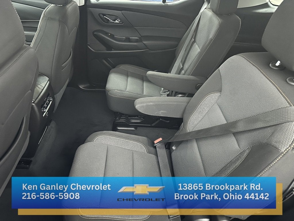 2021 Chevrolet Traverse LT Cloth