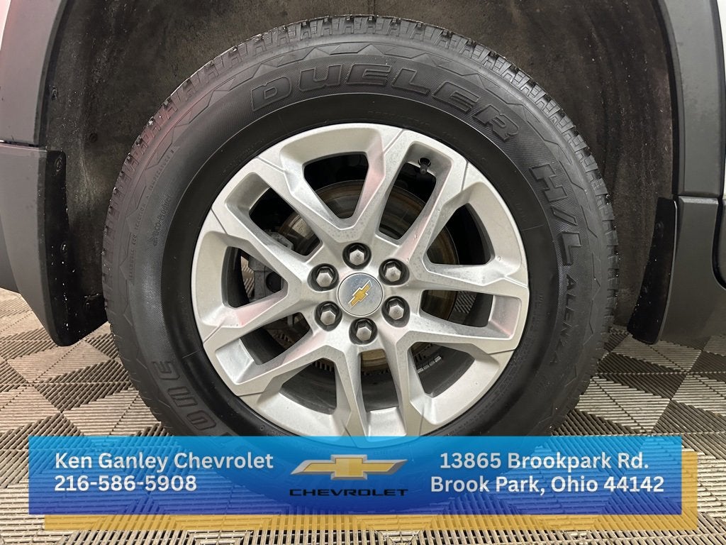 2021 Chevrolet Traverse LT Cloth