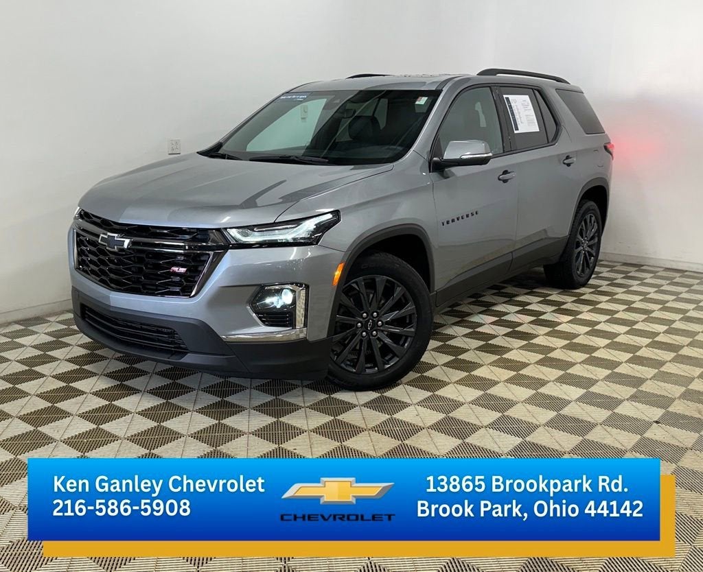2023 Chevrolet Traverse RS