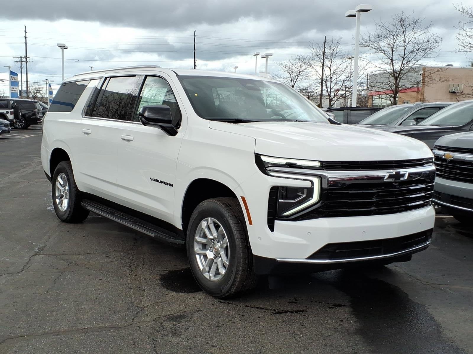 2026 Chevrolet Suburban LS