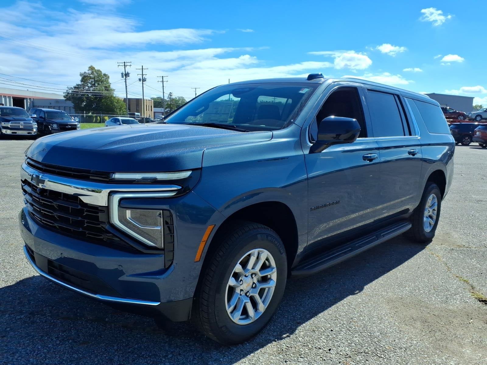 2027 Chevrolet Suburban LS