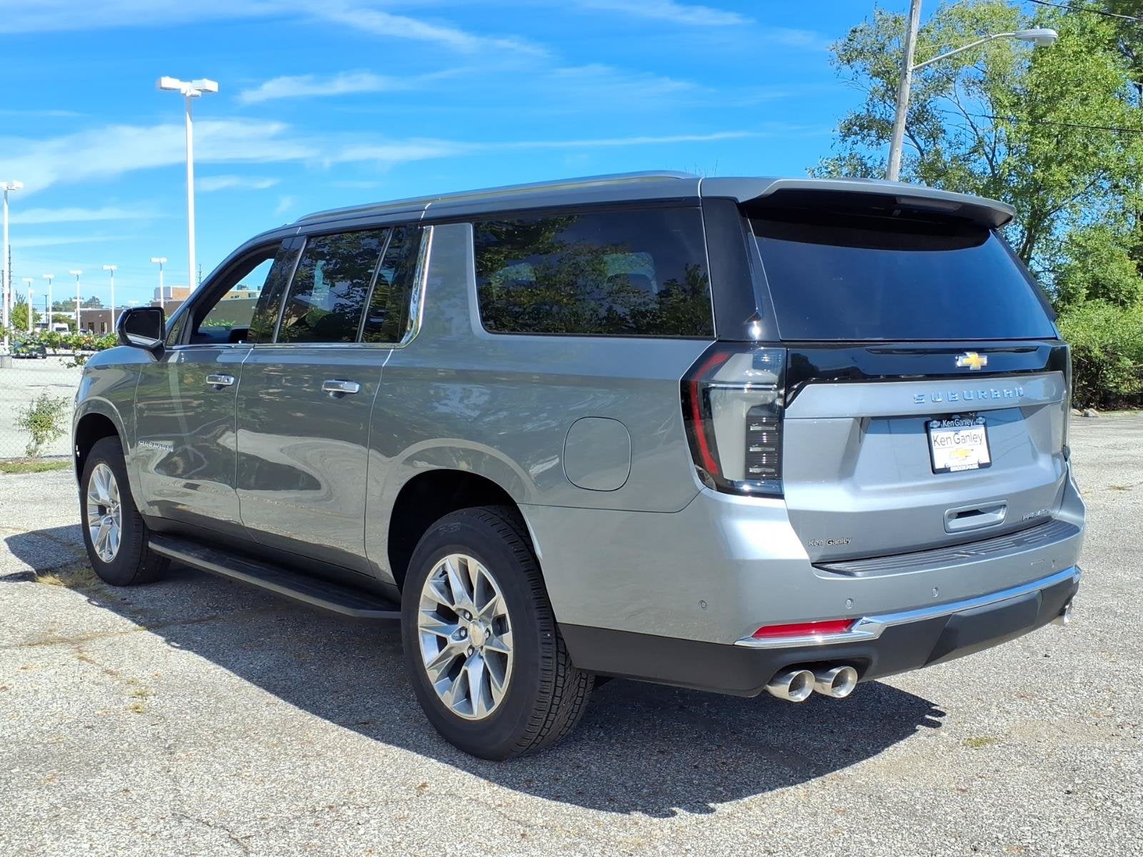 2027 Chevrolet Suburban Premier