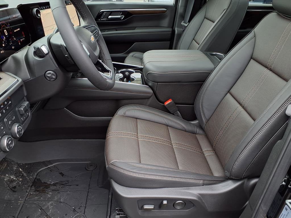 2025 Chevrolet Suburban High Country