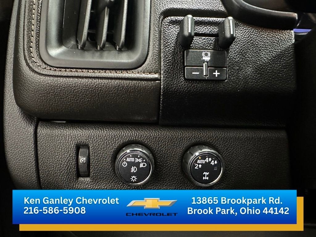 2022 GMC Canyon AT4 - Leather