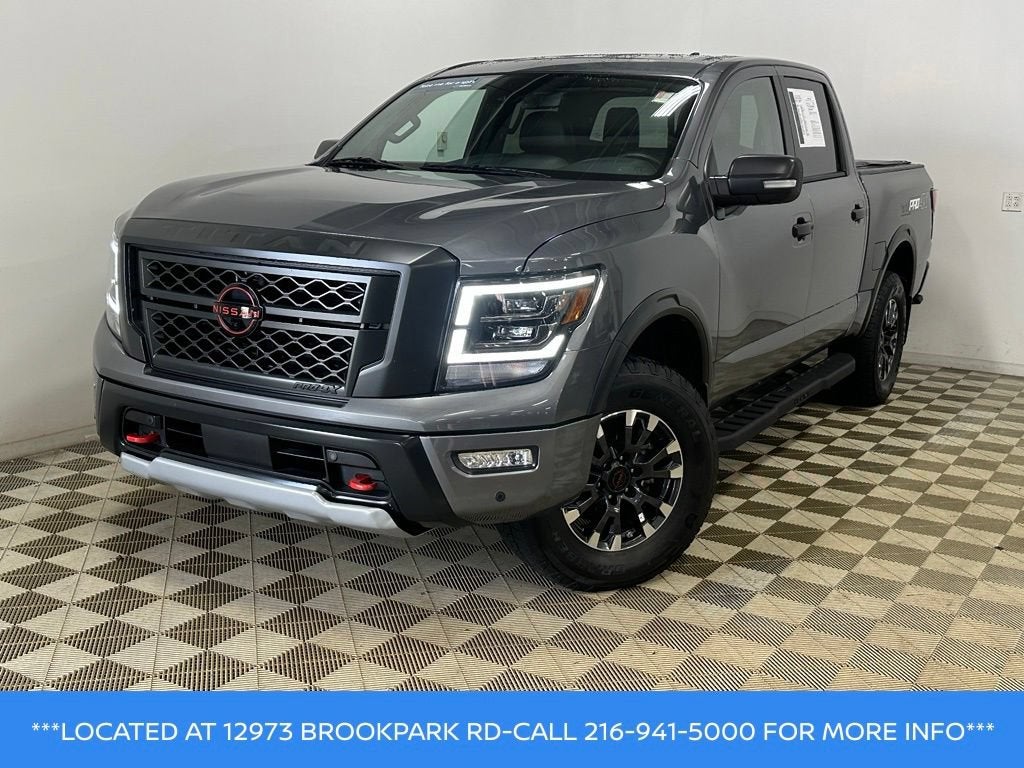 2023 Nissan TITAN Crew Cab PRO-4X 4x4