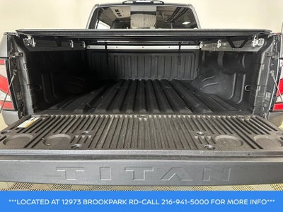 2023 Nissan TITAN Crew Cab PRO-4X 4x4