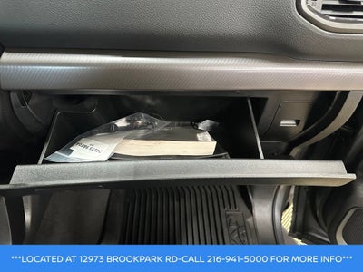 2023 Nissan TITAN Crew Cab PRO-4X 4x4