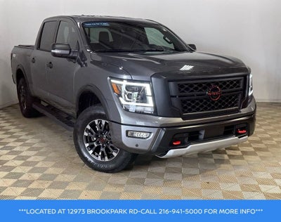 2023 Nissan TITAN Crew Cab PRO-4X 4x4