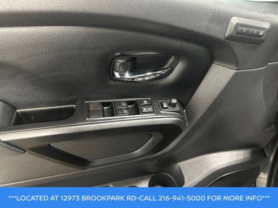 2023 Nissan TITAN Crew Cab PRO-4X 4x4