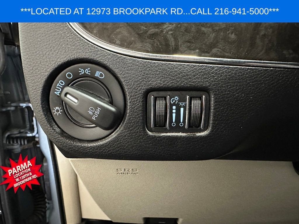 2016 Chrysler Town & Country Touring