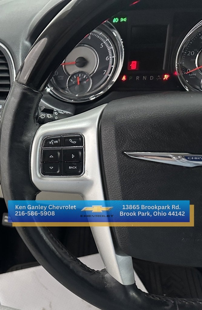 2015 Chrysler Town & Country Limited Platinum