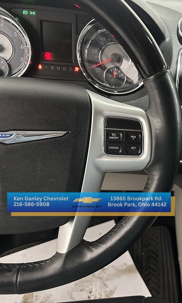 2015 Chrysler Town & Country Limited Platinum