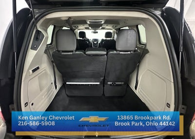 2015 Chrysler Town & Country Limited Platinum