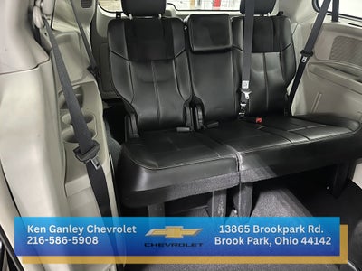 2015 Chrysler Town & Country Limited Platinum