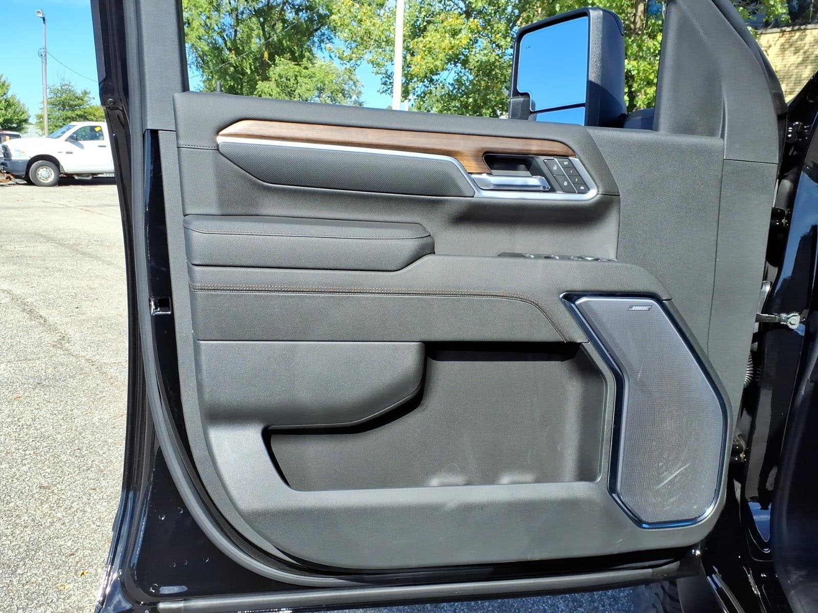 2026 Chevrolet Silverado 2500 HD High Country - Photo 6