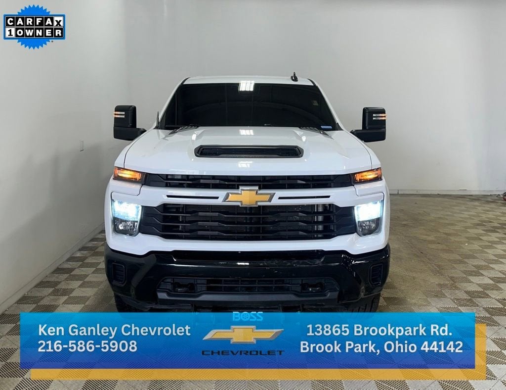 2024 Chevrolet Silverado 2500 HD Custom