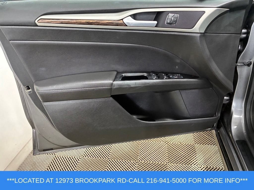 2013 Ford Fusion SE