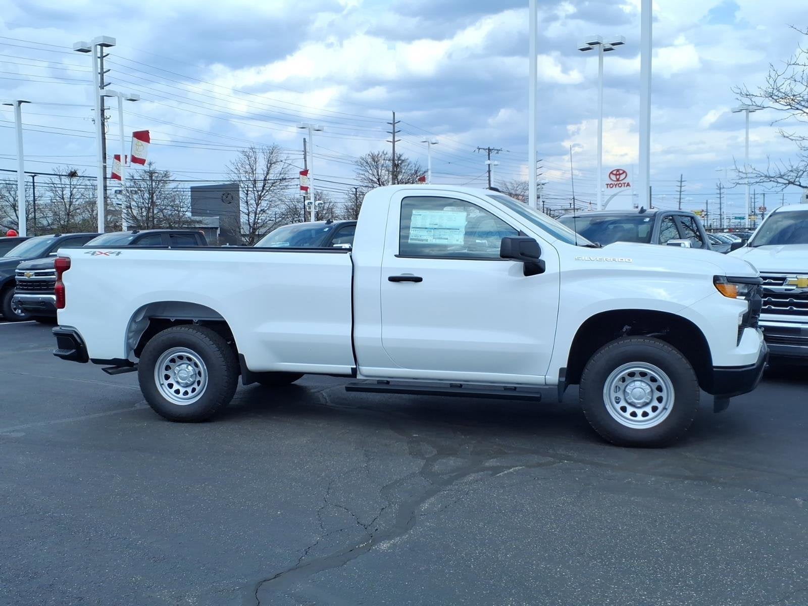 2025 Chevrolet Silverado 1500 WT