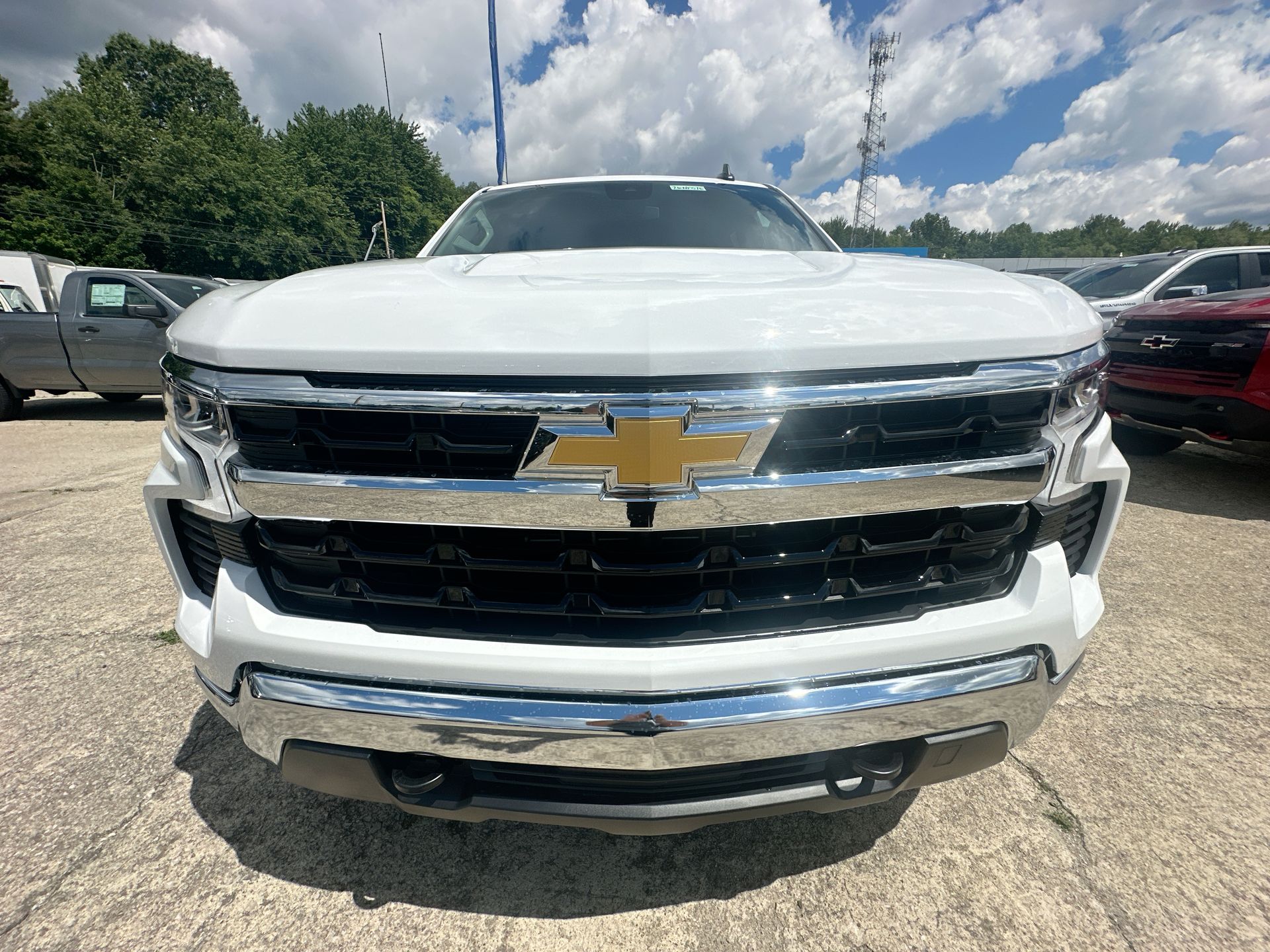 2026 Chevrolet Silverado 1500 LT (2FL)