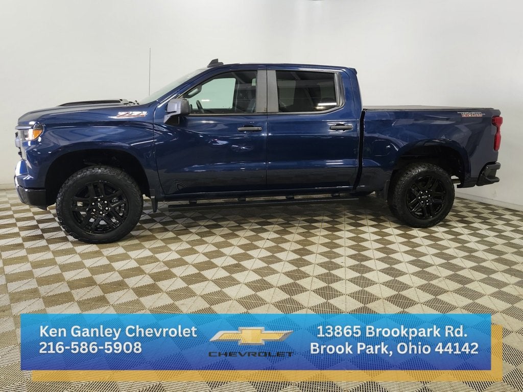 2023 Chevrolet Silverado 1500 Custom Trail Boss