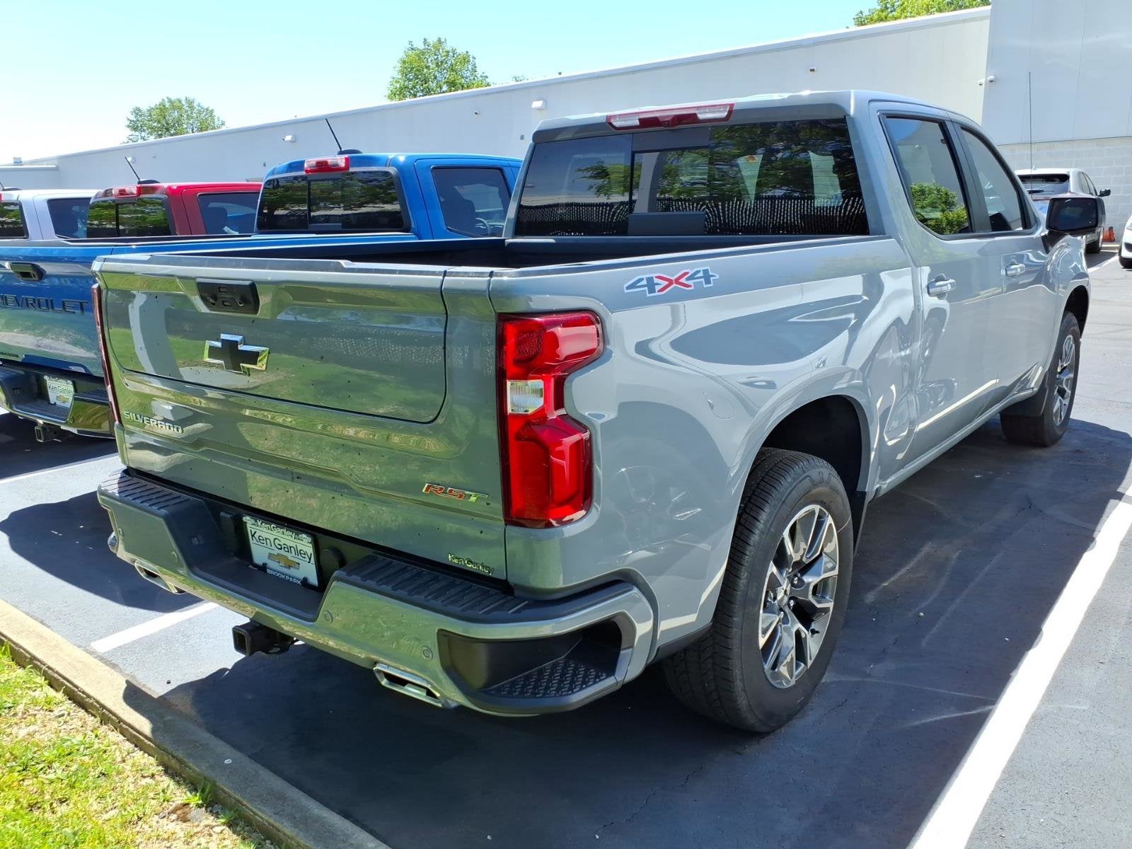 2025 Chevrolet Silverado 1500 RST