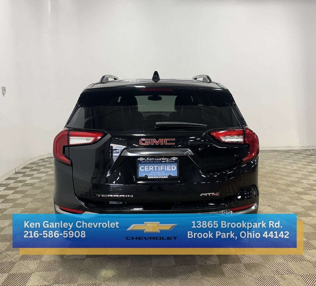 2023 GMC Terrain AT4