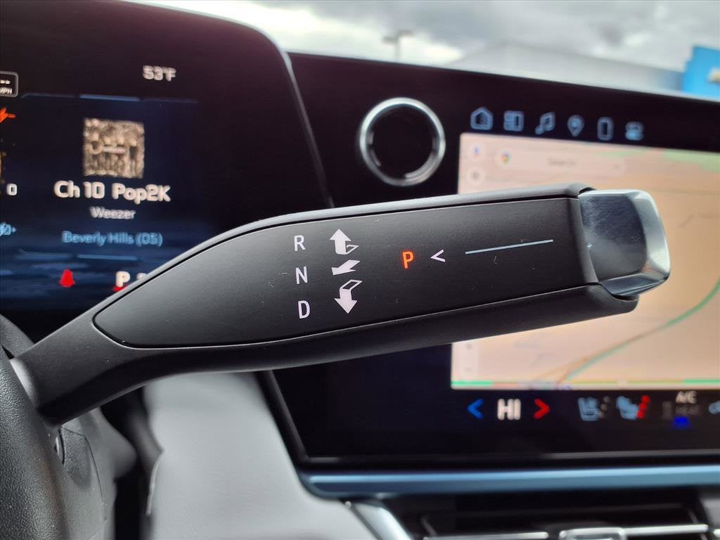 2025 Chevrolet Equinox EV LT