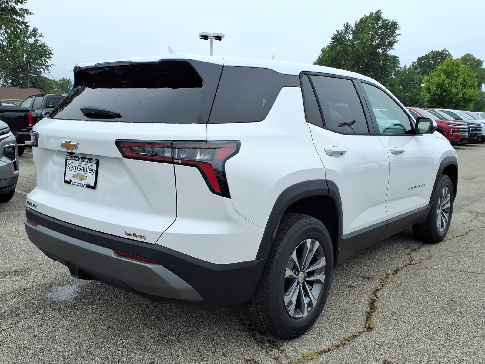 2027 Chevrolet Equinox LT