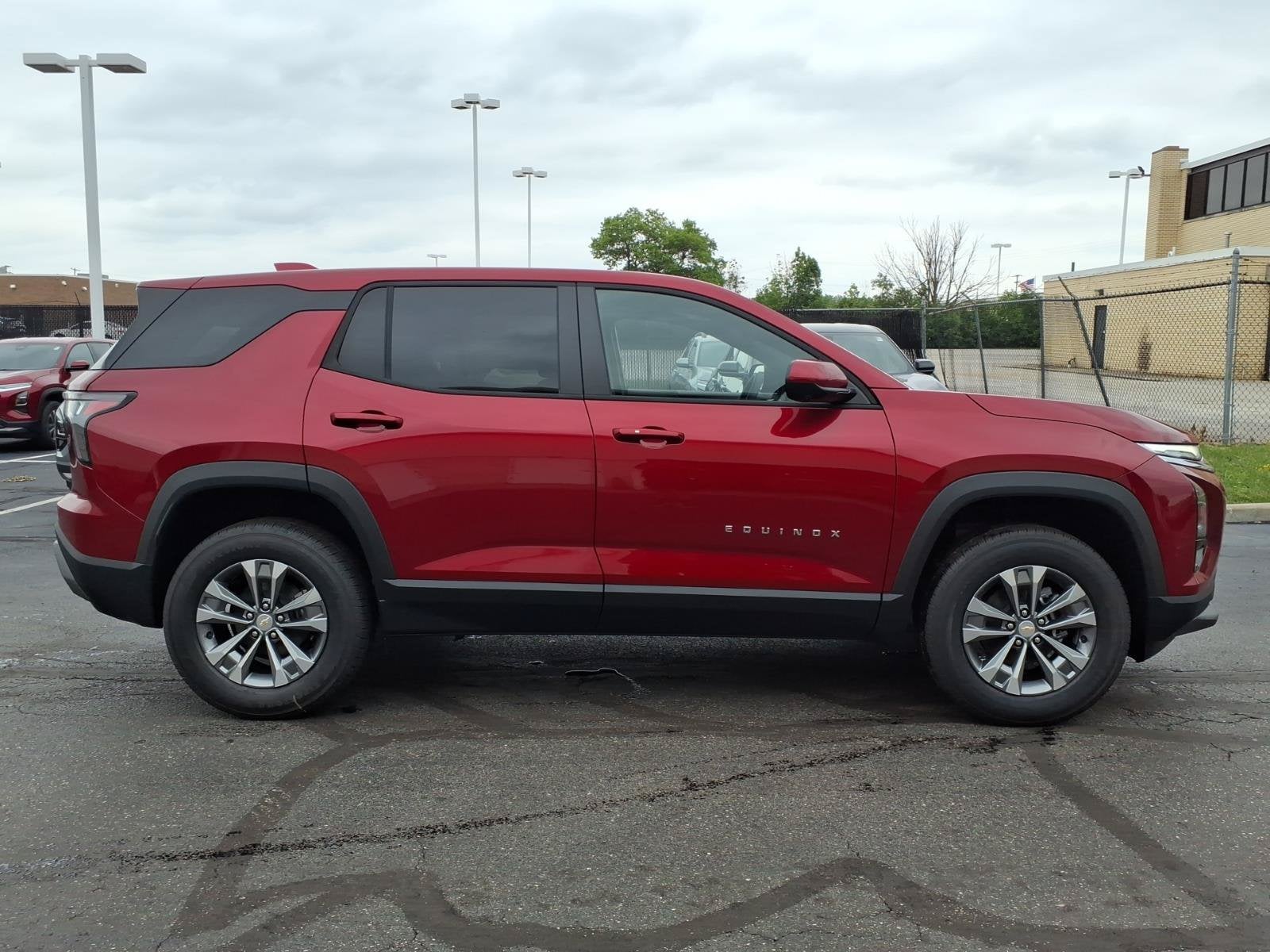 2027 Chevrolet Equinox LT