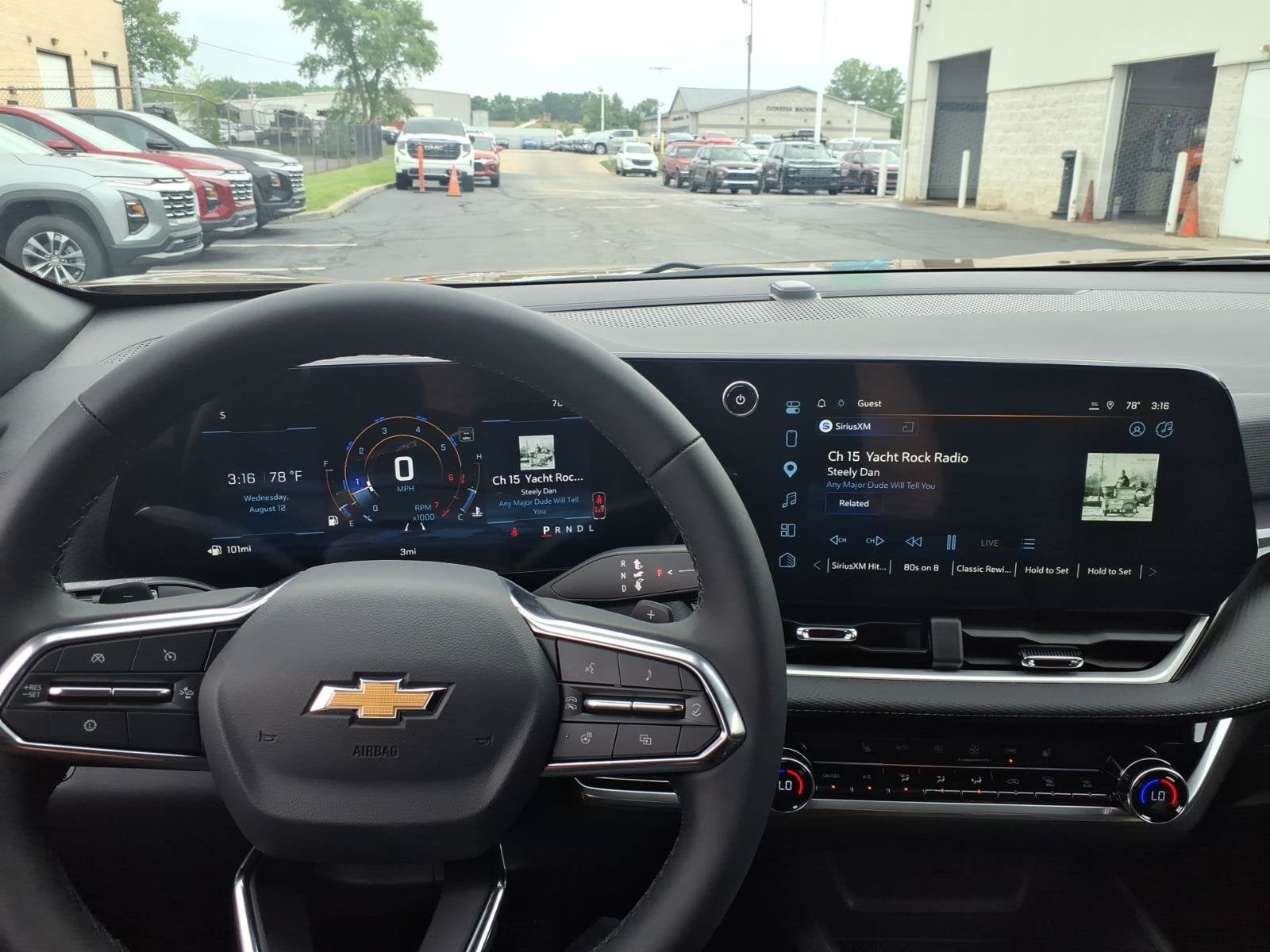 2027 Chevrolet Equinox LT