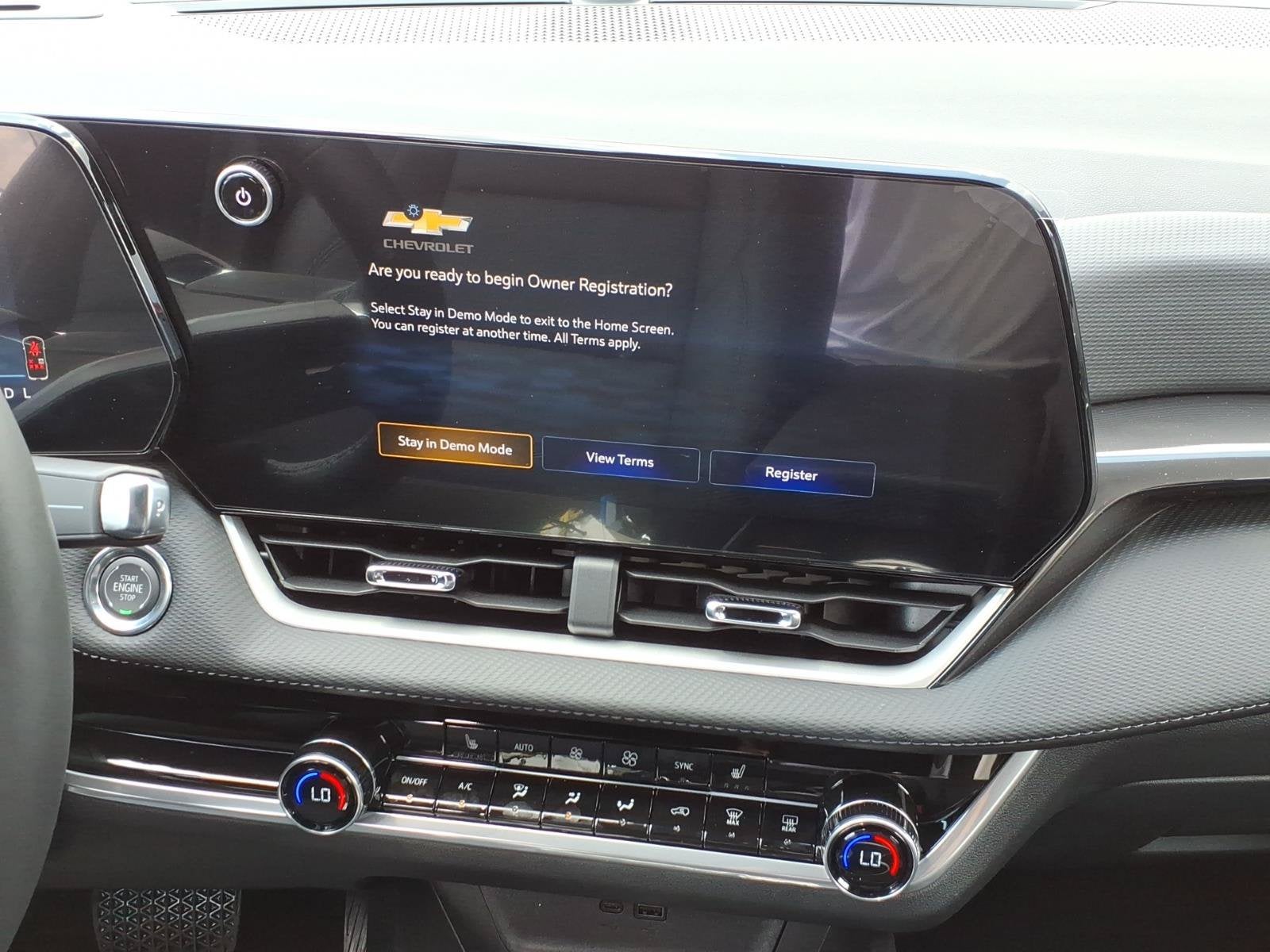2027 Chevrolet Equinox AWD LT