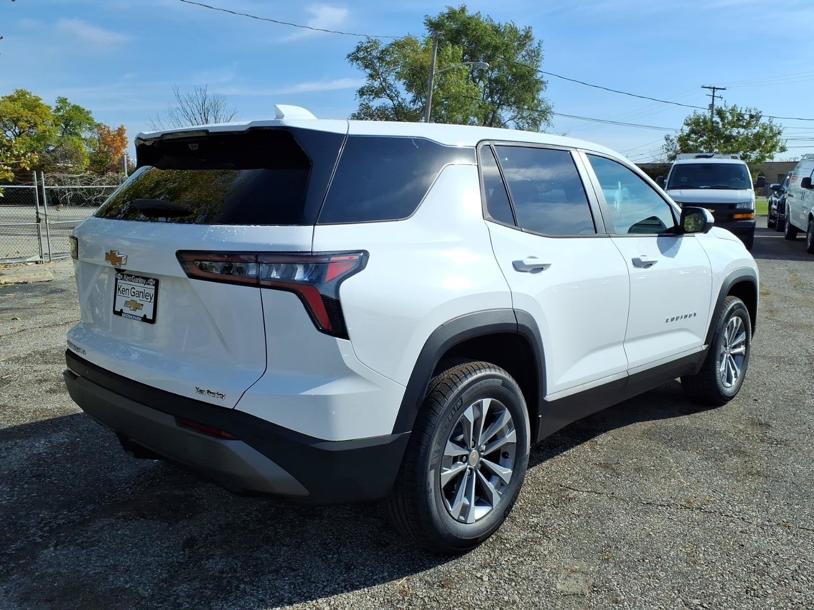 2027 Chevrolet Equinox LT