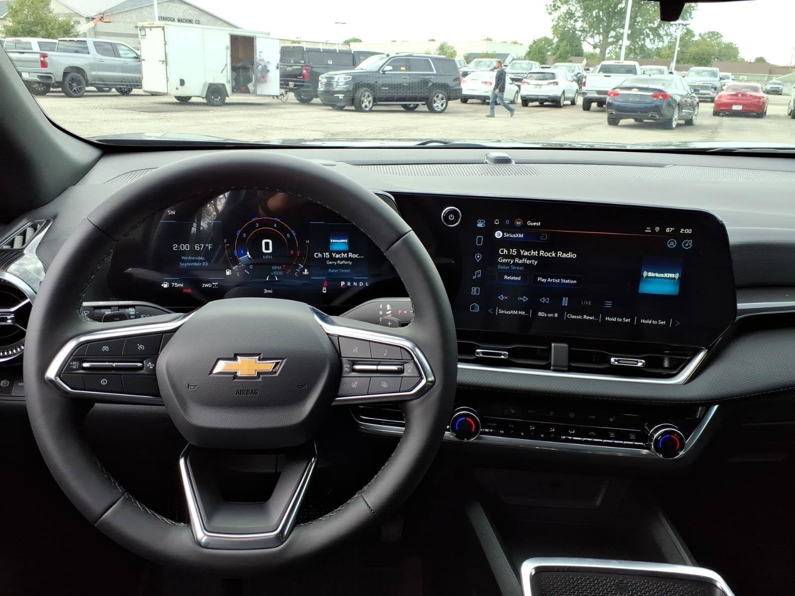 2027 Chevrolet Equinox LT - Photo 10