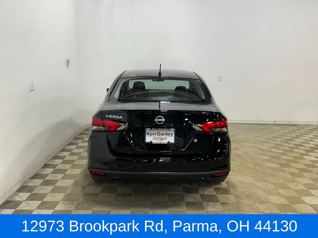 2025 Nissan Versa 1.6 S