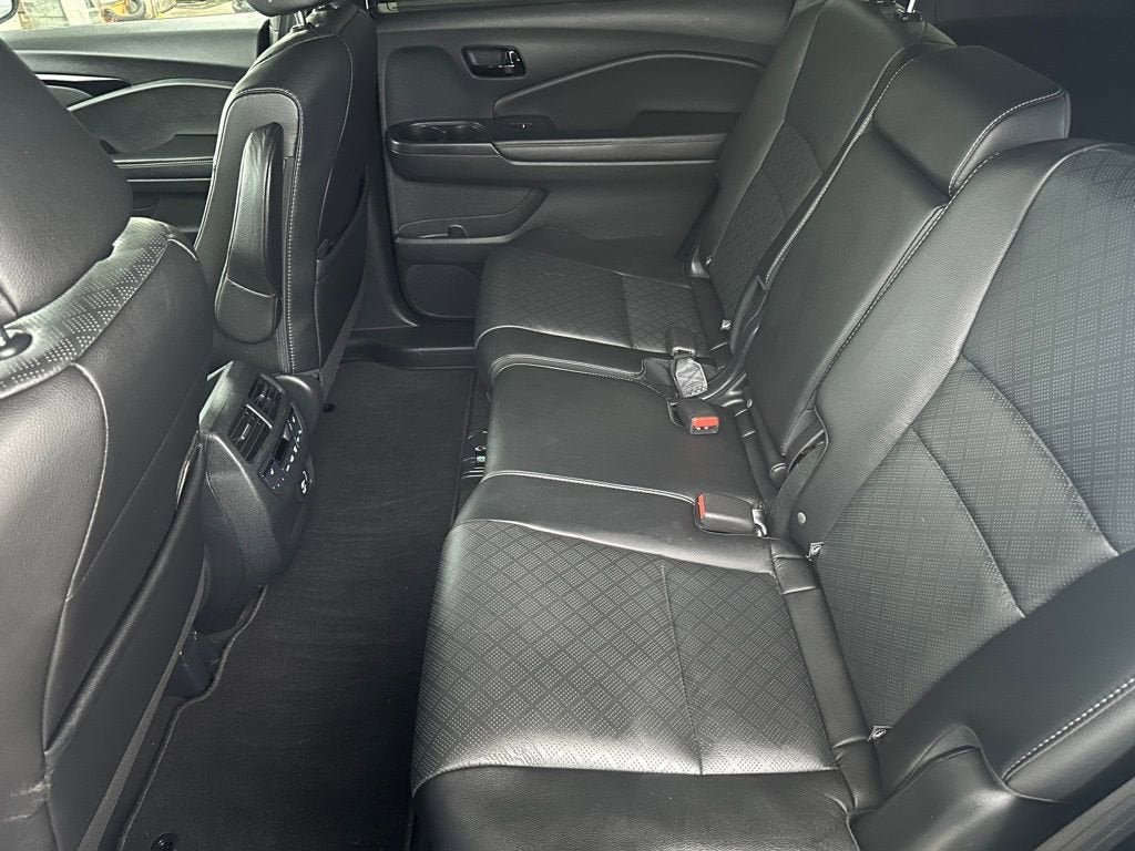 2023 Honda Passport AWD Elite