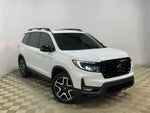 2023 Honda Passport AWD Elite