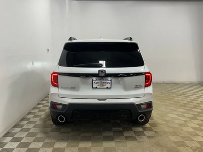 2023 Honda Passport AWD Elite