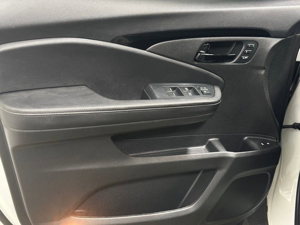 2023 Honda Passport AWD Elite